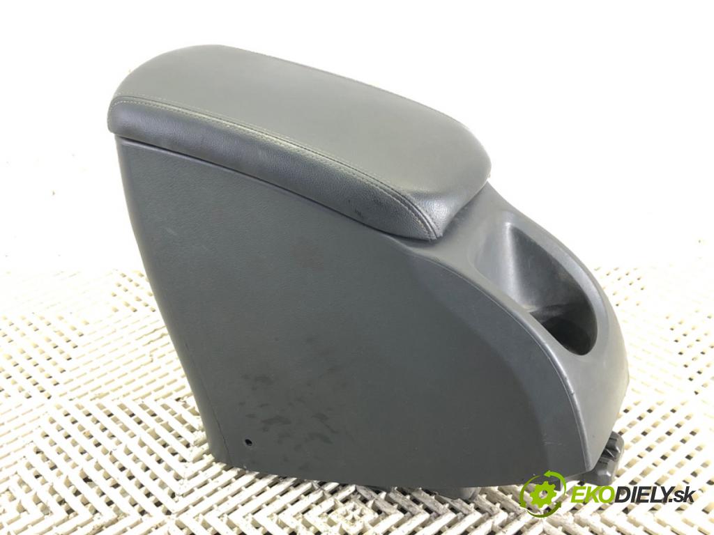 MERCEDES-BENZ CITAN Mixto (Double Cabin) (W415) 2012 - 2021    109 CDI (415.603, 415.605) 66 kW [90 KM] olej napędowy 2012 - 2021  Lakťová opierka 969105502R (Lakťové opierky)