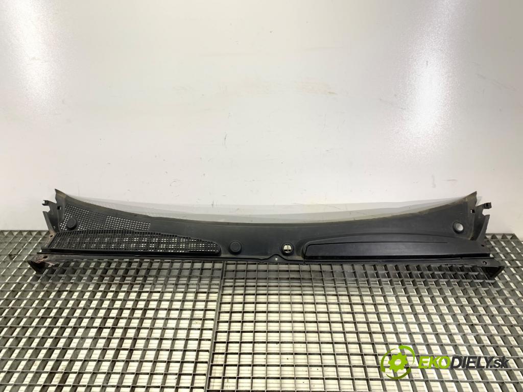 MERCEDES-BENZ CITAN Mixto (Double Cabin) (W415) 2012 - 2021    109 CDI (415.603, 415.605) 66 kW [90 KM] olej napędowy 2012 - 2021  Torpédo, plast pod čelné okno 668117941R (Torpéda)