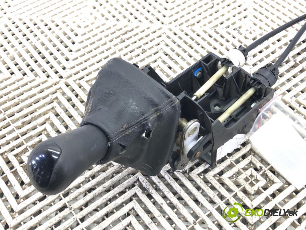 MERCEDES-BENZ CITAN Mixto (Double Cabin) (W415) 2012 - 2021    109 CDI (415.603, 415.605) 66 kW [90 KM] olej napędowy 2012 - 2021  Kulisa 349010607R (Rýchlostné páky / kulisy)