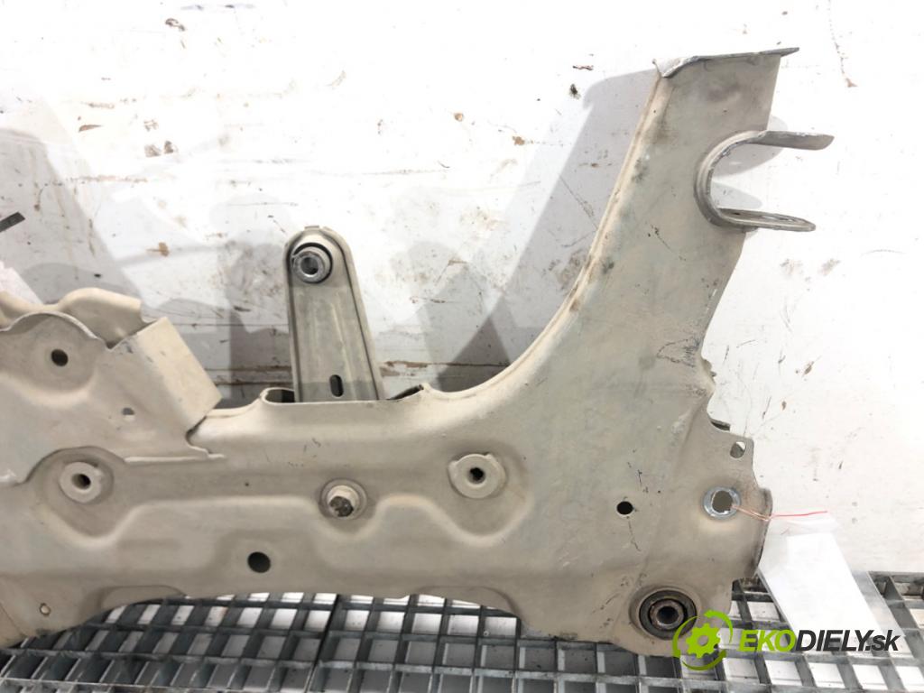 MERCEDES-BENZ CITAN Mixto (Double Cabin) (W415) 2012 - 2021    109 CDI (415.603, 415.605) 66 kW [90 KM] olej napędowy 2012 - 2021  výztuha pod motor  (Výztuhy přední)