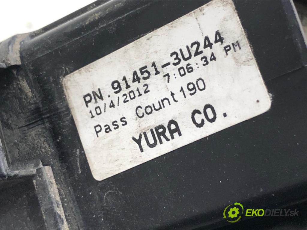 KIA SPORTAGE III (SL) 2009 - 2022    1.7 CRDi 85 kW [116 KM] olej napędowy 2010 - 2022  skříňka poistková 91451-3U244 (Pojistkové skříňky)