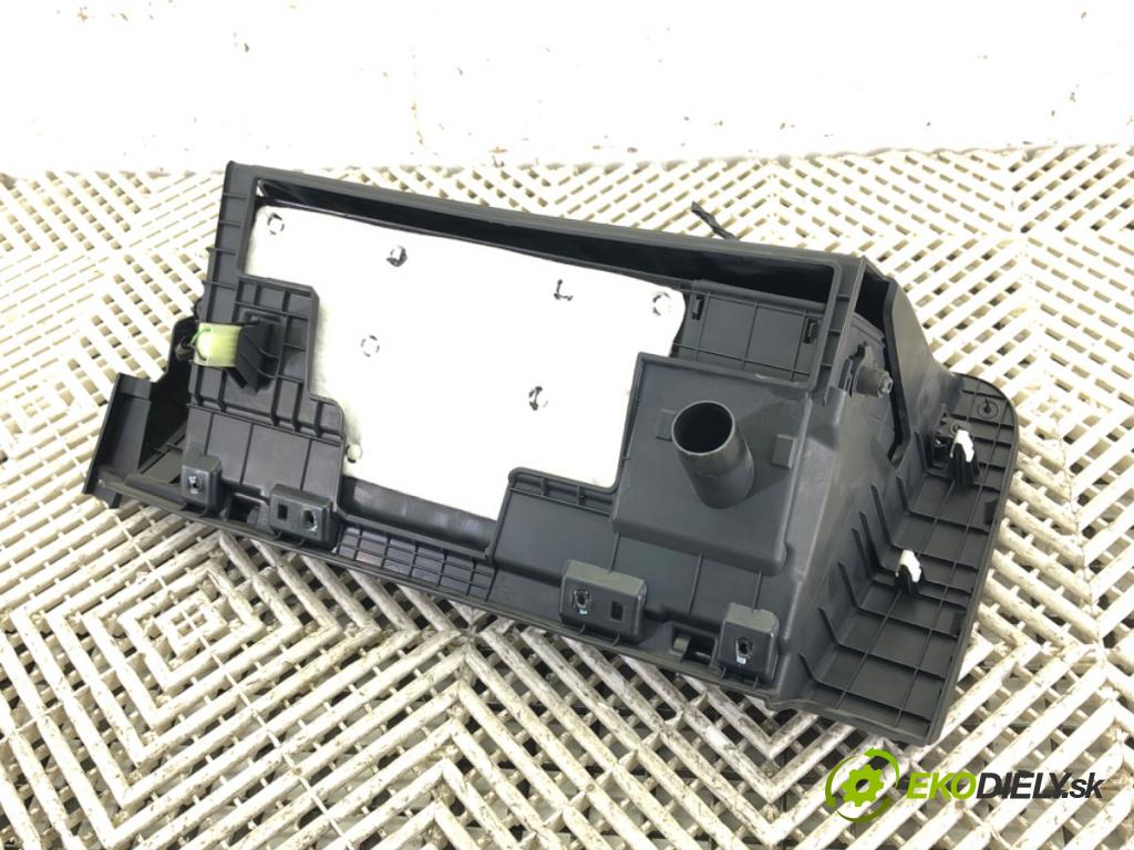 KIA SPORTAGE III (SL) 2009 - 2022    1.7 CRDi 85 kW [116 KM] olej napędowy 2010 - 2022  Priehradka, kastlík spolujazdca 10SL1-54200 (Priehradky, kastlíky)