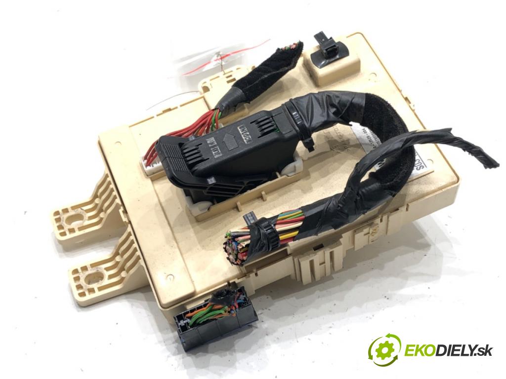 KIA SPORTAGE III (SL) 2009 - 2022    1.7 CRDi 85 kW [116 KM] olej napędowy 2010 - 2022  modul BSI 91950-3W030 (Pojistkové skříňky)