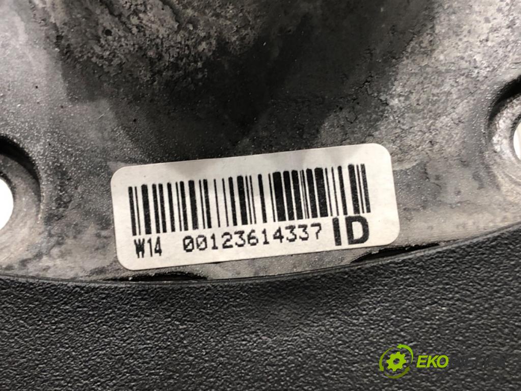 KIA SPORTAGE III (SL) 2009 - 2022    1.7 CRDi 85 kW [116 KM] olej napędowy 2010 - 2022  Volant  (Volanty)