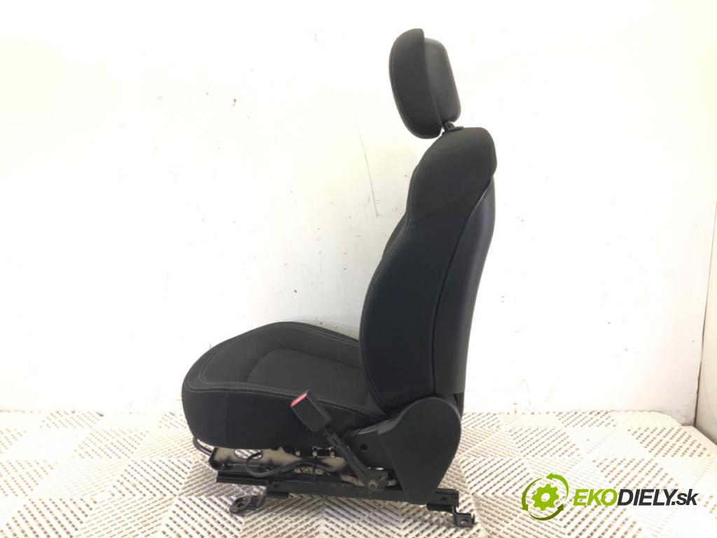 KIA SPORTAGE III (SL) 2009 - 2022    1.7 CRDi 85 kW [116 KM] olej napędowy 2010 - 2022  Sedadlo pravy predný