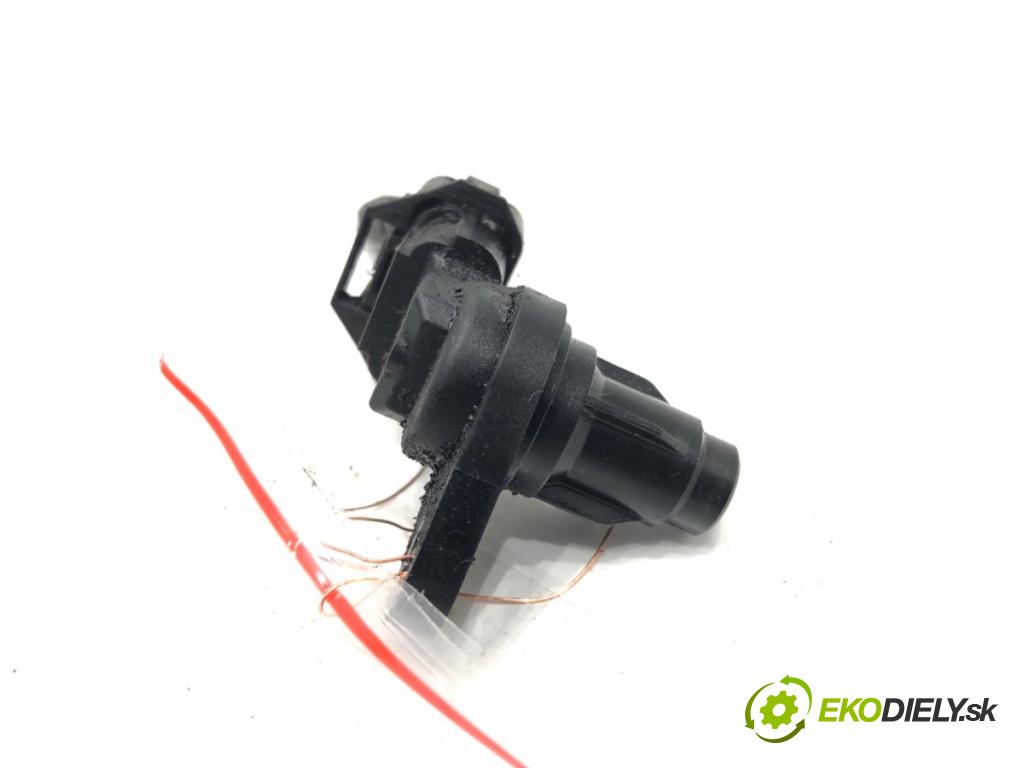 KIA SPORTAGE III (SL) 2009 - 2022    1.7 CRDi 85 kW [116 KM] olej napędowy 2010 - 2022  snímač pozice vačkového hřídele 39300-2A000 (Snímače polohy kliky, vačky)