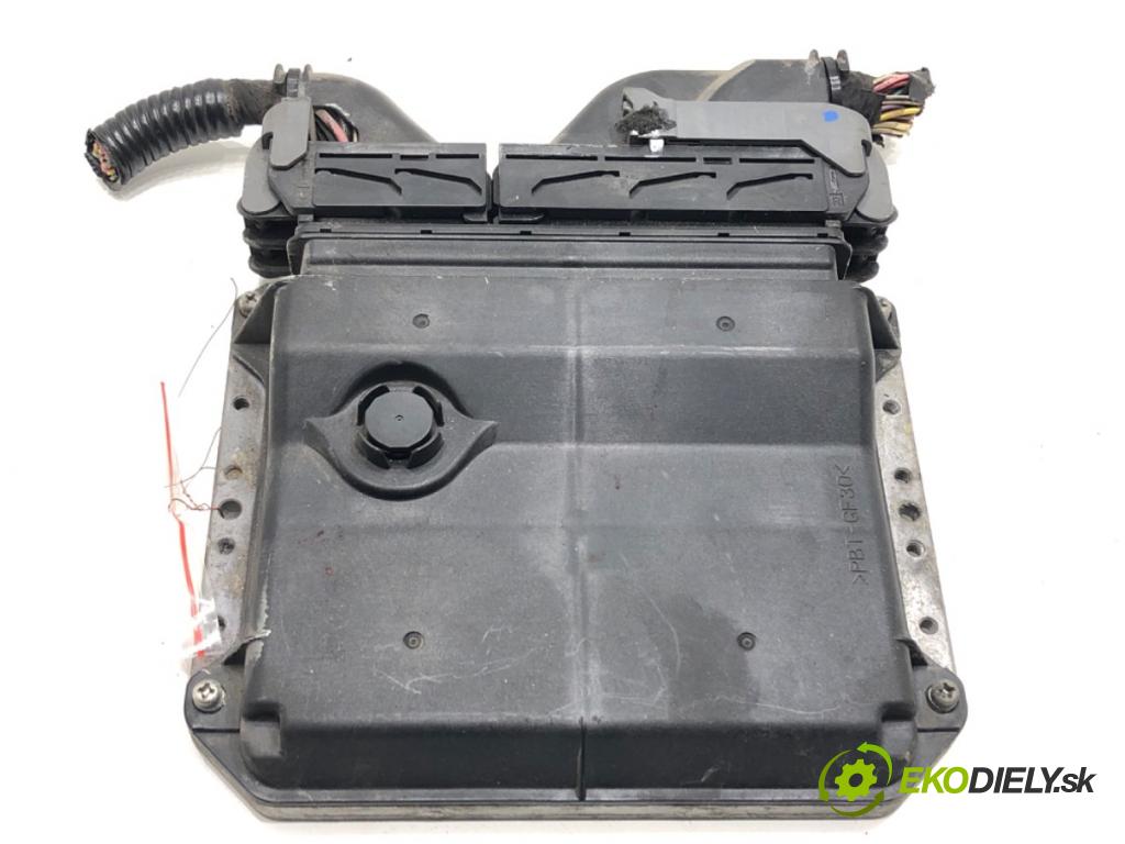 TOYOTA AVENSIS Kombi (_T27_) 2009 - 2018    2.0 D-4D (ADT270_) 93 kW [126 KM] olej napędowy 2009 - 2018  riadiaca jednotka Motor 89661-05D30 (Riadiace jednotky)