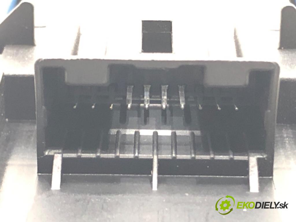 TOYOTA AVENSIS Kombi (_T27_) 2009 - 2018    2.0 D-4D (ADT270_) 93 kW [126 KM] olej napędowy 2009 - 2018  Prepínač okien 84040-05020 (Prepínače, spínače, tlačidlá a ovládače kúrenia)