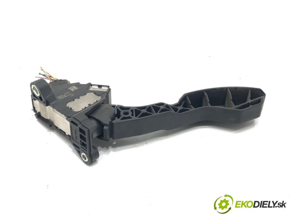 TOYOTA AVENSIS Kombi (_T27_) 2009 - 2018    2.0 D-4D (ADT270_) 93 kW [126 KM] olej napędowy 2009 - 2018  Potenciometer plynu 78110-02010 (Pedále)