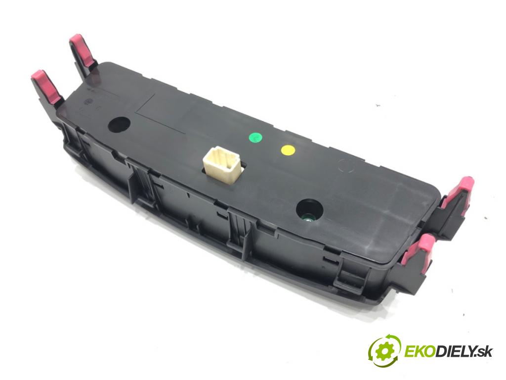 TOYOTA AVENSIS Kombi (_T27_) 2009 - 2018    2.0 D-4D (ADT270_) 93 kW [126 KM] olej napędowy 2009 - 2018  Panel ovládania kúrenia  (Prepínače, spínače, tlačidlá a ovládače kúrenia)