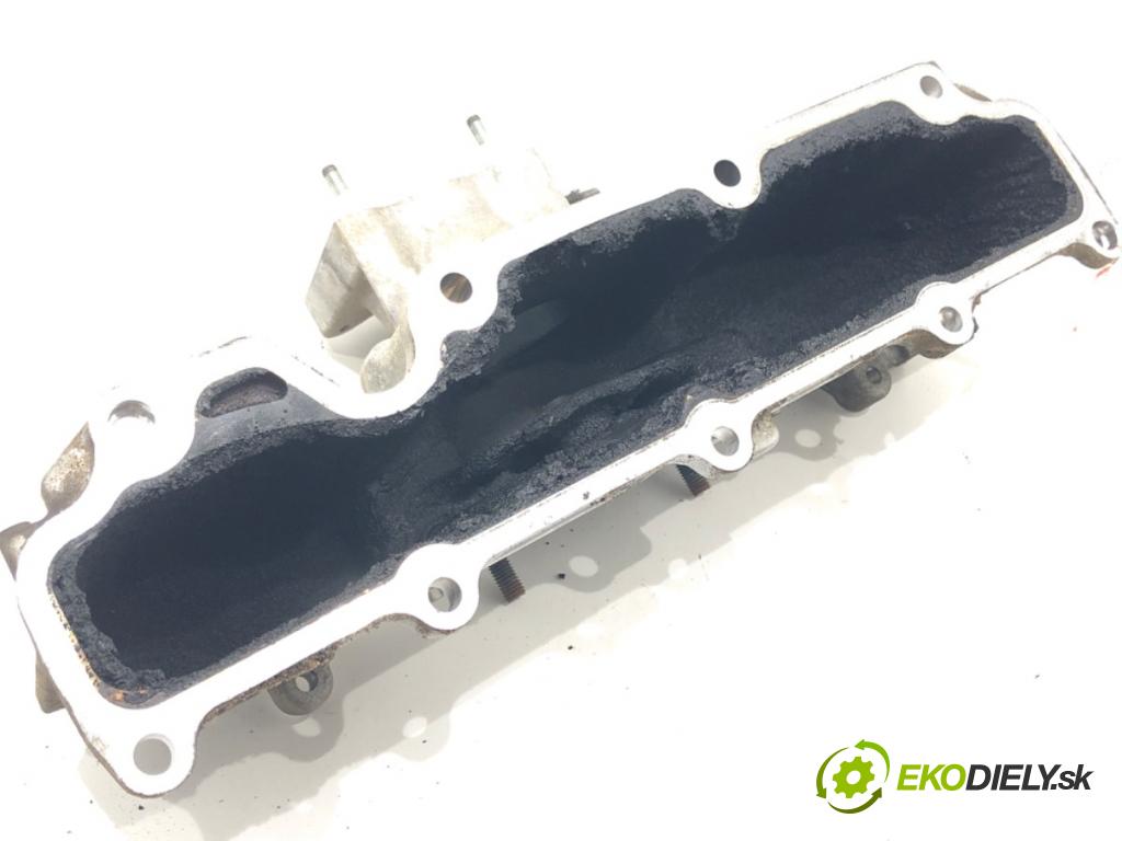 TOYOTA AVENSIS Kombi (_T27_) 2009 - 2018    2.0 D-4D (ADT270_) 93 kW [126 KM] olej napędowy 2009 - 2018  Potrubie sacie, sanie  (Sacie potrubia)