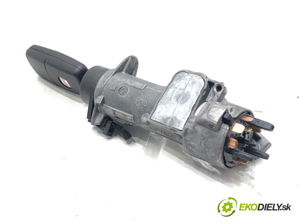 SEAT IBIZA III (6L1) 2002 - 2009    1.4 16V 63 kW [86 KM] benzyna 2006 - 2009  spinačka 4B0905851C (Spínacie skrinky a kľúče)