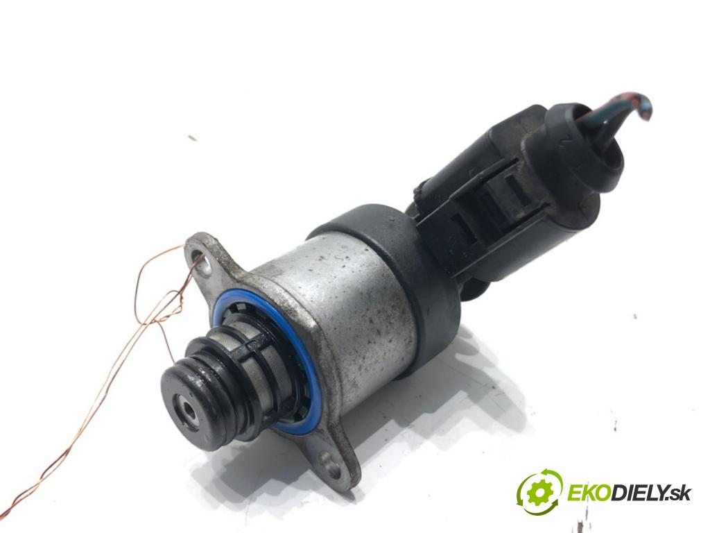 SKODA SUPERB II Kombi (3T5) 2009 - 2015    2.0 TDI 125 kW [170 KM] olej napędowy 2009 - 2015  Regulátor tlaku paliva 0928400768 (Ostatné)