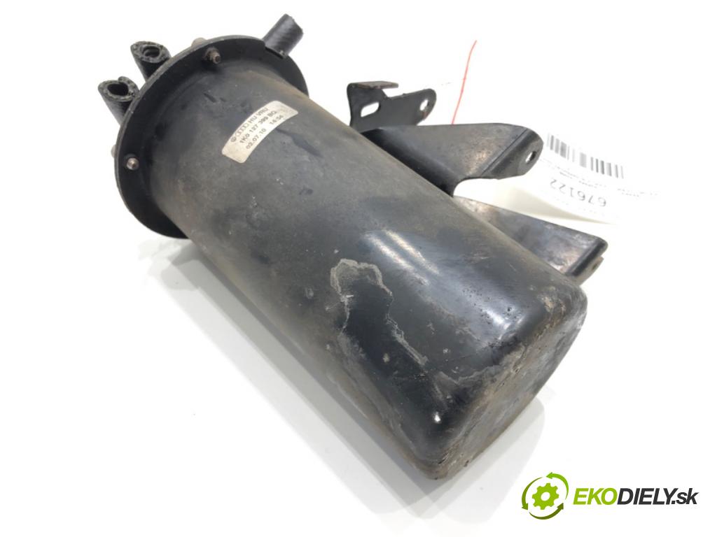 SKODA SUPERB II Kombi (3T5) 2009 - 2015    2.0 TDI 125 kW [170 KM] olej napędowy 2009 - 2015  Obal filtra paliva 3C0127400D (Obaly filtrov paliva)