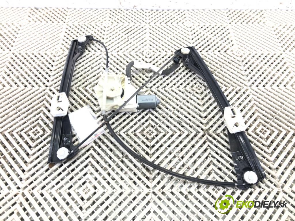 SKODA SUPERB II Kombi (3T5) 2009 - 2015    2.0 TDI 125 kW [170 KM] olej napędowy 2009 - 2015  mechanismus okna pravý přední část 8K0959802A