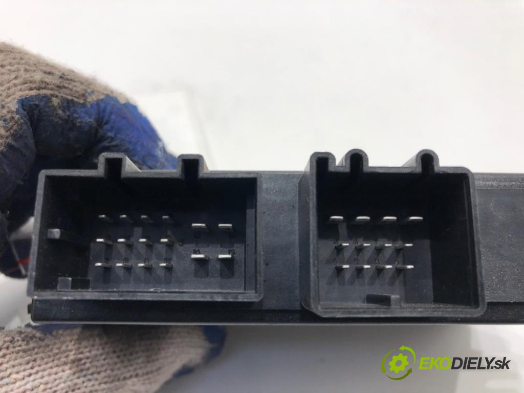 SKODA SUPERB II Kombi (3T5) 2009 - 2015    2.0 TDI 125 kW [170 KM] olej napędowy 2009 - 2015  Modul ťažného oka 1K0907383F (Ostatné)