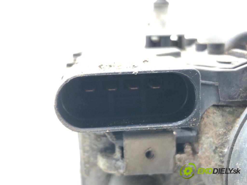 SKODA SUPERB II Kombi (3T5) 2009 - 2015    2.0 TDI 125 kW [170 KM] olej napędowy 2009 - 2015  Mechanizmus stieračov predný 3T1955119 (Motorčeky stieračov predné)