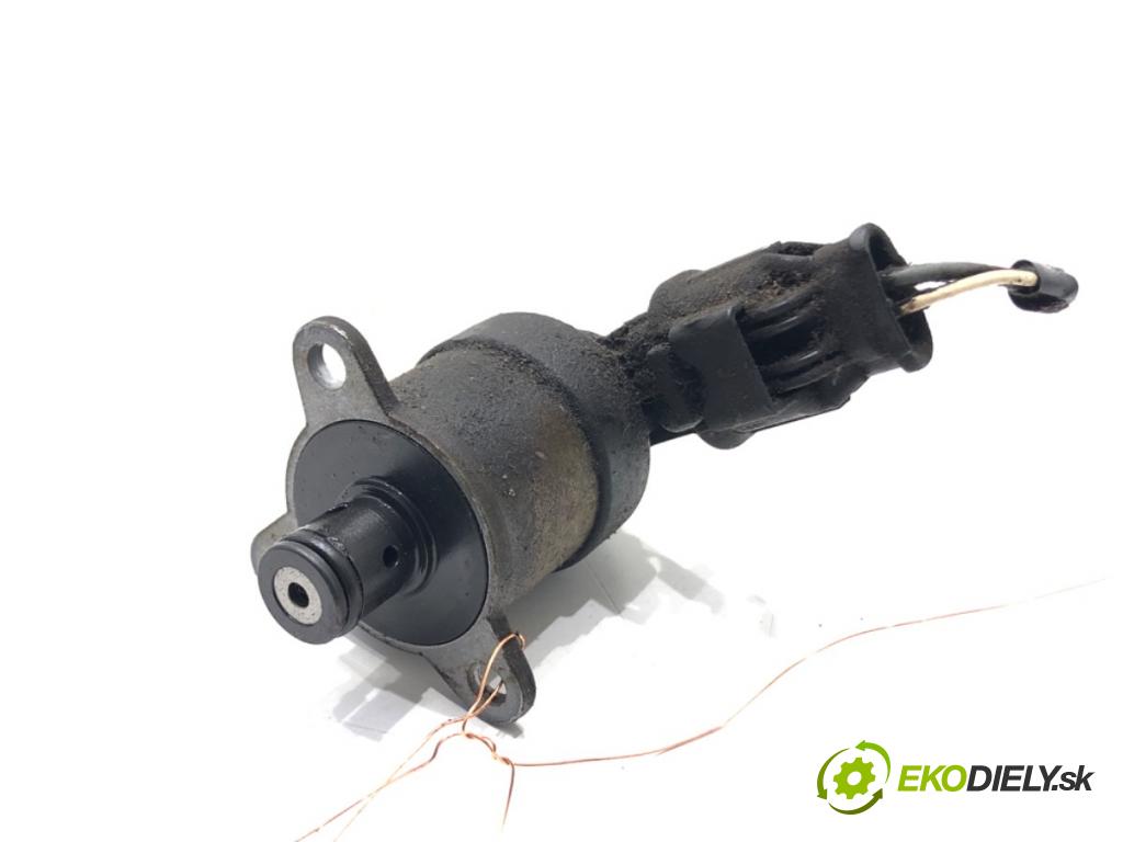 RENAULT MEGANE III Grandtour (KZ0/1) 2008 - 2022    1.6 dCi (KZ00, KZ12, KZ13) 96 kW [130 KM] olej napędowy 2011 - 2022  Regulátor tlaku paliva 0928400651 (Ostatné)