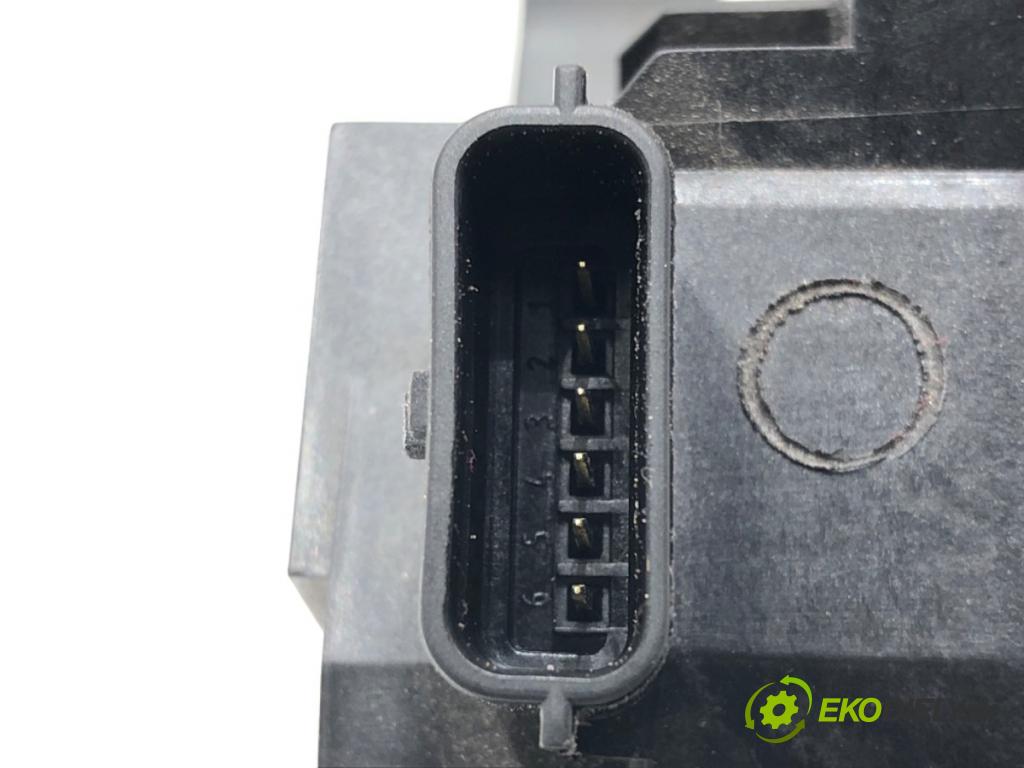 RENAULT MEGANE III Grandtour (KZ0/1) 2008 - 2022    1.6 dCi (KZ00, KZ12, KZ13) 96 kW [130 KM] olej napędowy 2011 - 2022  Potenciometer plynu 180020022R (Pedále)