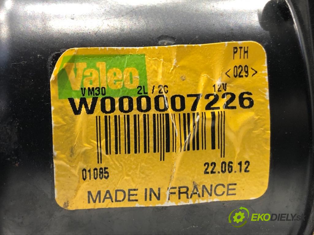 RENAULT MEGANE III Grandtour (KZ0/1) 2008 - 2022    1.6 dCi (KZ00, KZ12, KZ13) 96 kW [130 KM] olej napędowy 2011 - 2022  Mechanizmus stieračov predný W000007226 (Motorčeky stieračov predné)