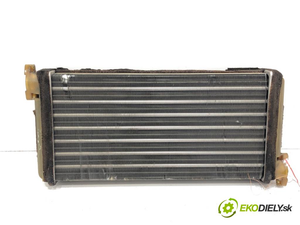 MERCEDES-BENZ 190 (W201) 1982 - 1993    E 2.0 (201.024) 83 kW [113 KM] benzyna 1985 - 1986  topné těleso radiátor topení  (Radiátory topení)