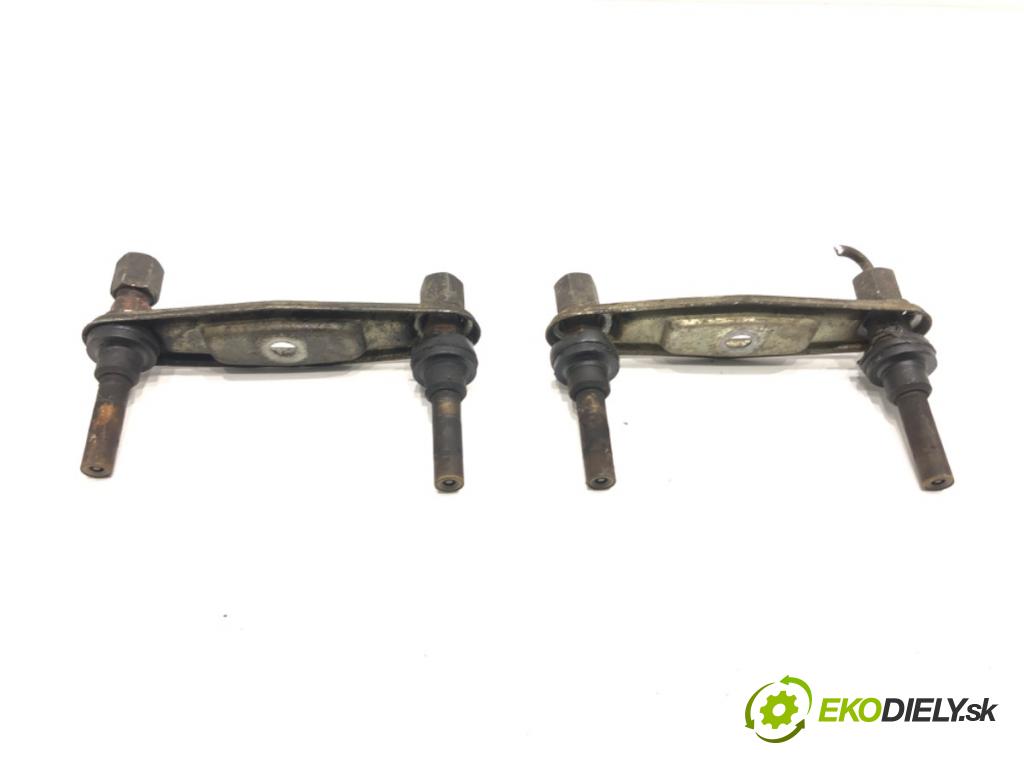 MERCEDES-BENZ 190 (W201) 1982 - 1993    E 2.0 (201.024) 83 kW [113 KM] benzyna 1985 - 1986  Lišta vstrekovacia  (Vstrekovacie lišty)