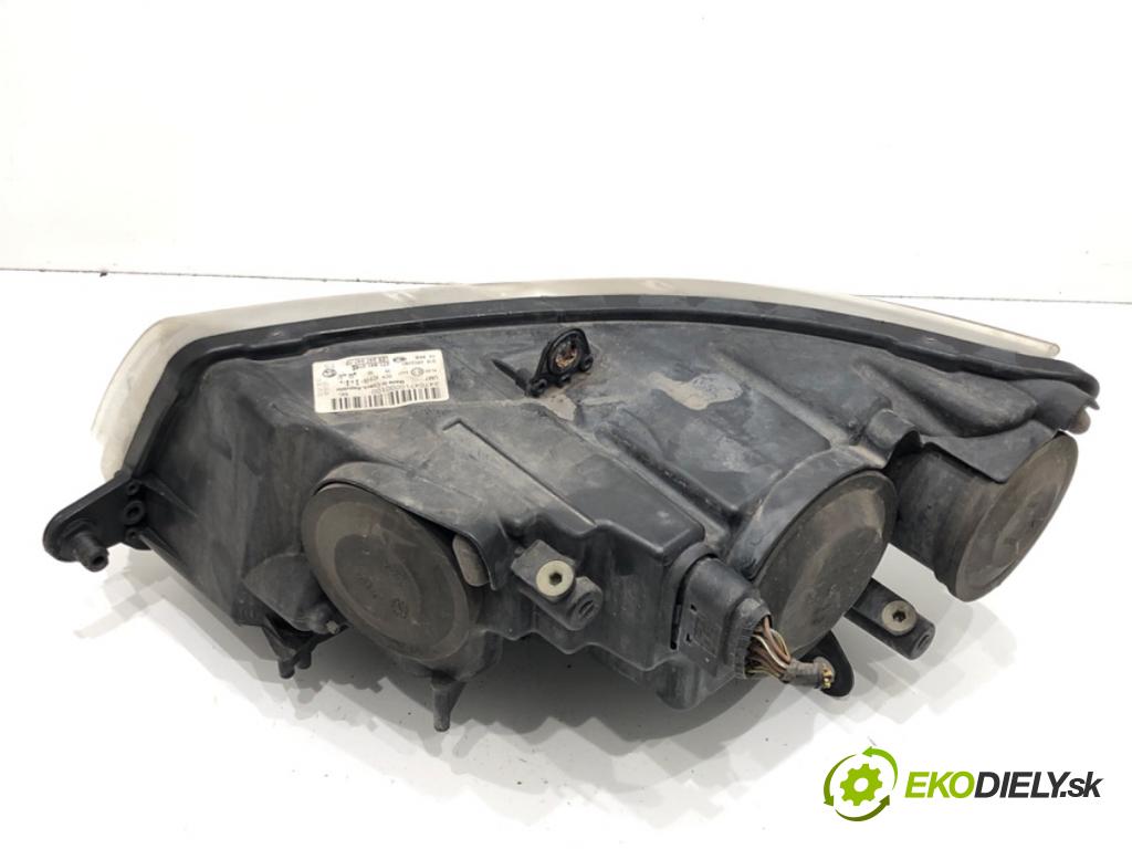 SKODA SUPERB II Kombi (3T5) 2009 - 2015    2.0 TDI 125 kW [170 KM] olej napędowy 2009 - 2015  světlomet pravý přední část XENON 3T1941016E
