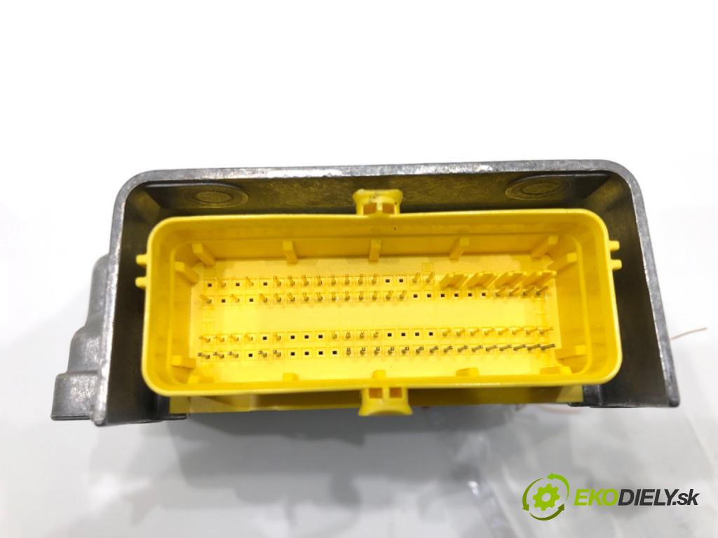 SKODA SUPERB II Kombi (3T5) 2009 - 2015    2.0 TDI 125 kW [170 KM] olej napędowy 2009 - 2015  senzor airbag 3T0959655B (Snímače)