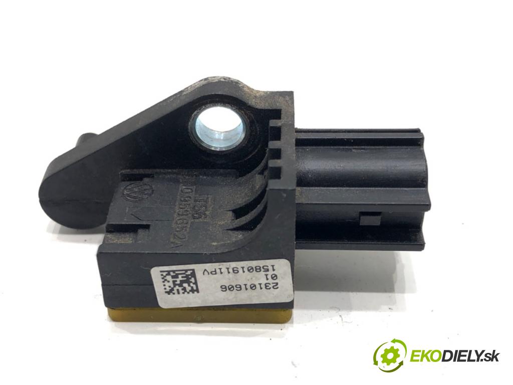 SKODA SUPERB II Kombi (3T5) 2009 - 2015    2.0 TDI 125 kW [170 KM] olej napędowy 2009 - 2015  Snímač nárazu 5N0959652A (Snímače nárazu)