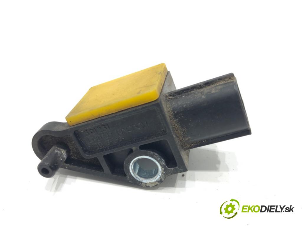 SKODA SUPERB II Kombi (3T5) 2009 - 2015    2.0 TDI 125 kW [170 KM] olej napędowy 2009 - 2015  Snímač nárazu 5N0959652A (Snímače nárazu)