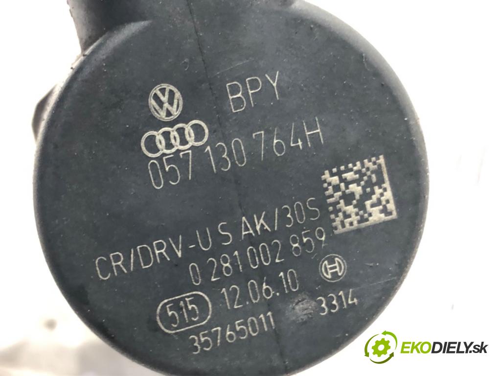 SKODA SUPERB II Kombi (3T5) 2009 - 2015    2.0 TDI 125 kW [170 KM] olej napędowy 2009 - 2015  Regulátor tlaku paliva 057130764H (Ostatné)