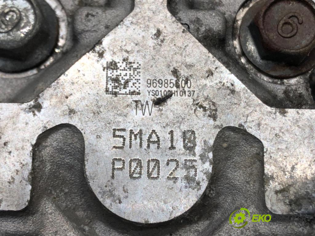 CHEVROLET CRUZE (J300) 2009 - 2022    2.0 CDI 120 kW [163 KM] olej napędowy 2010 - 2022  Pumpa servočerpadlo 96985600 (Servočerpadlá, pumpy riadenia)