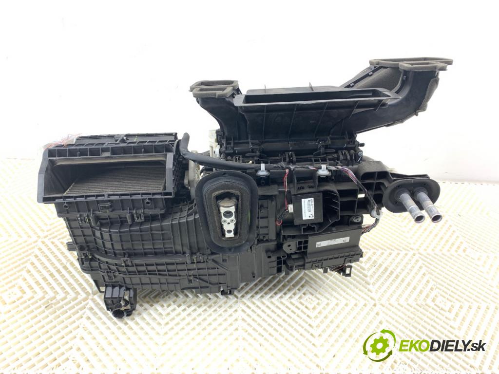 TOYOTA C-HR (_X1_) 2016 - 2022    1.8 Hybrid (ZYX10_, ZYX11_) 90 kW [122 KM] Hybryda silnik benzynowy / elektryczny 2016 - 2022  topné těleso radiátor topení komplet KOMBAJN 87050-F4020 (Radiátory topení)