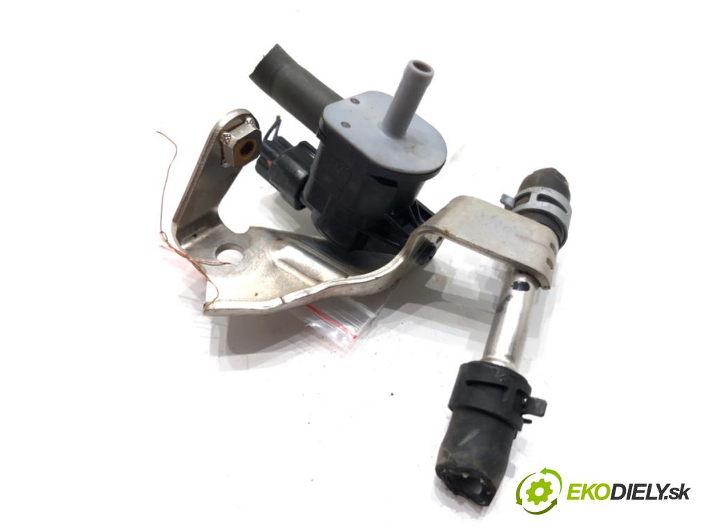 TOYOTA C-HR (_X1_) 2016 - 2022    1.8 Hybrid (ZYX10_, ZYX11_) 90 kW [122 KM] Hybryda silnik benzynowy / elektryczny 2016 - 2022  Ventil tlaku 90910-12275 (Ventil)