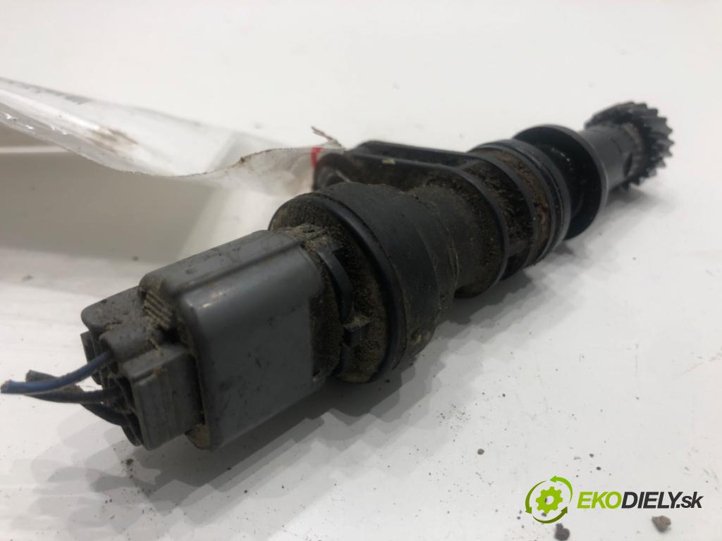 HONDA CR-V I (RD) 1995 - 2002    2.0 16V 4WD (RD1, RD3) 94 kW [128 KM] benzyna 1995 - 2001  Snímač rýchlosti  (Snímače)