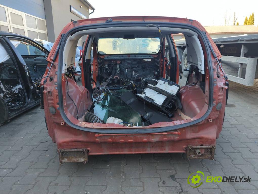 KIA SPORTAGE III (SL) 2009 - 2022    1.7 CRDi 85 kW [116 KM] olej napędowy 2010 - 2022  KAROSERIA ČTVRŤÁK blatník zadní část levý pravý práh střecha PODŁUŻNICA levý pravý
