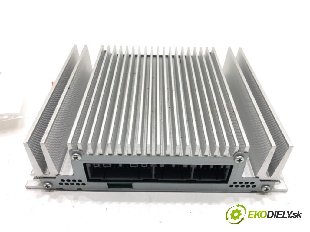 KIA SPORTAGE III (SL) 2009 - 2022    2.0 CRDi AWD 100 kW [136 KM] olej napędowy 2010 - 2022  Zosilňovač 61013789 (Zosilňovače)