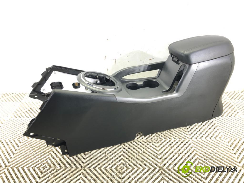 KIA SPORTAGE III (SL) 2009 - 2022    2.0 CRDi AWD 100 kW [136 KM] olej napędowy 2010 - 2022  Tunel stredový 84651-3W020 (Stredový tunel / panel)