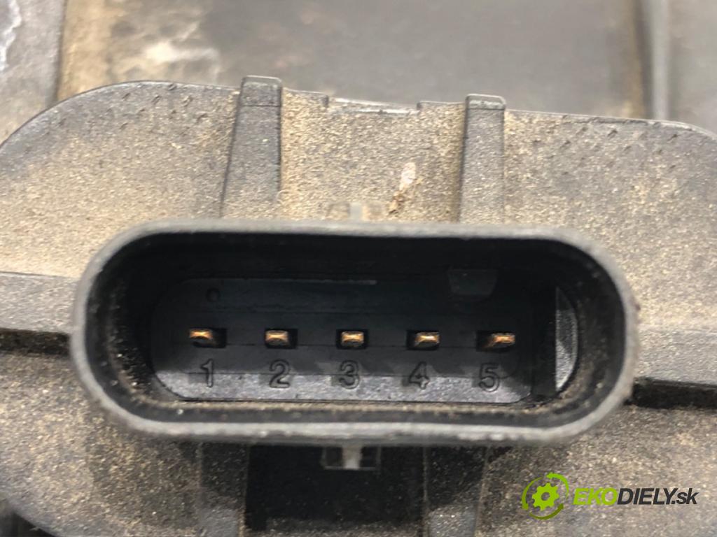 KIA SPORTAGE III (SL) 2009 - 2022    2.0 CRDi AWD 100 kW [136 KM] olej napędowy 2010 - 2022  Váha vzduchu 28164-2F000 (Váhy vzduchu)