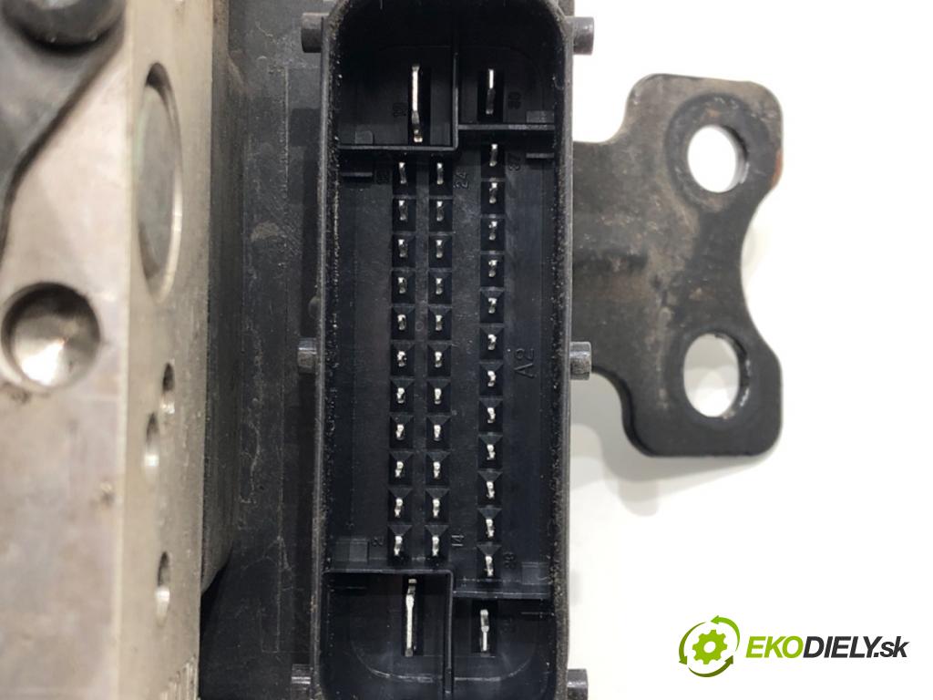 KIA SPORTAGE III (SL) 2009 - 2022    2.0 CRDi AWD 100 kW [136 KM] olej napędowy 2010 - 2022  Pumpa ABS 58920-3U310 (Pumpy ABS)