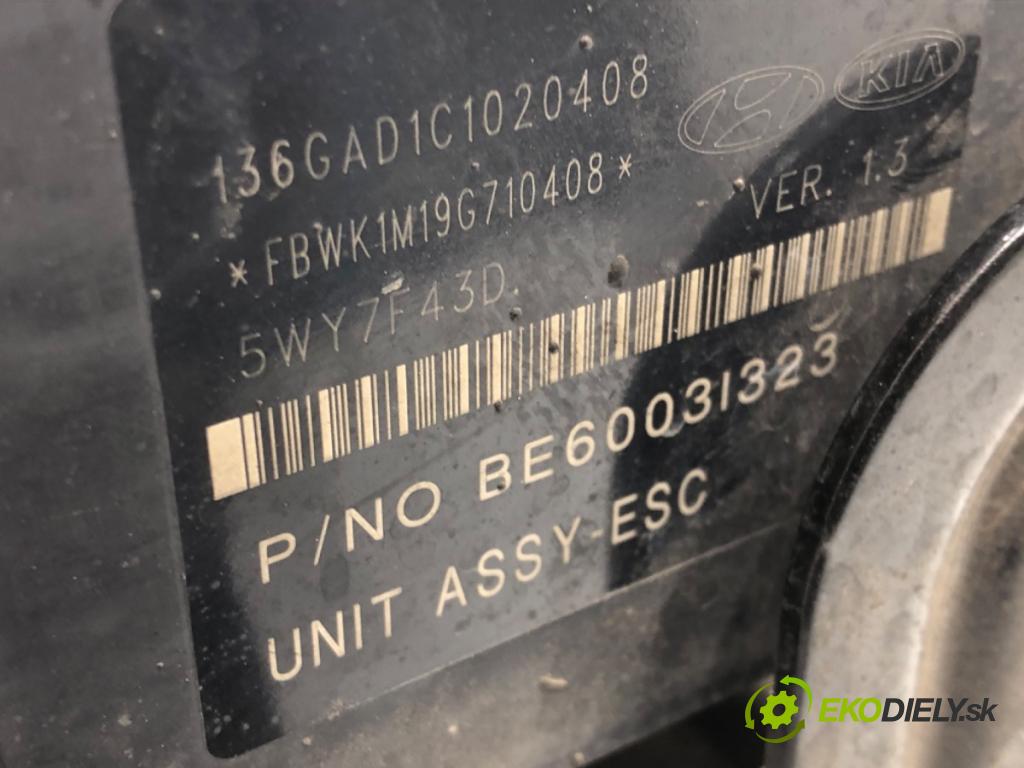 KIA SPORTAGE III (SL) 2009 - 2022    2.0 CRDi AWD 100 kW [136 KM] olej napędowy 2010 - 2022  Pumpa ABS 58920-3U310 (Pumpy ABS)