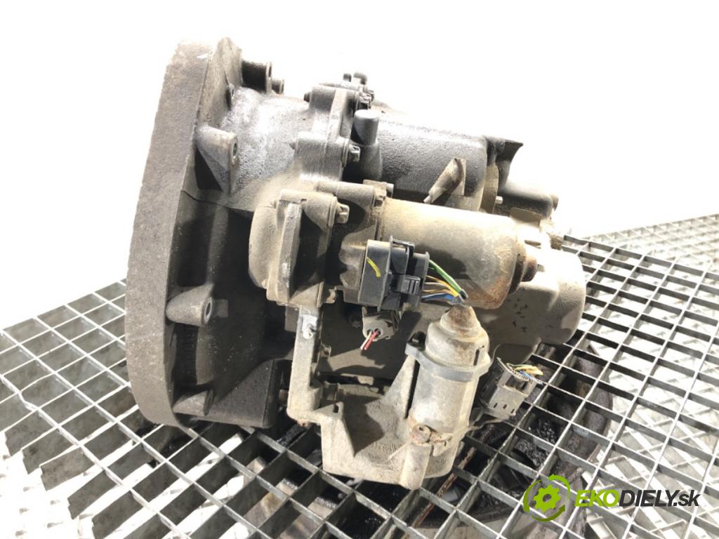 SMART FORTWO coupe (450) 2004 - 2007    0.7 (450.330) 37 kW [50 KM] benzyna 2004 - 2007  Prevodovka 0003226V016 (Prevodovky)