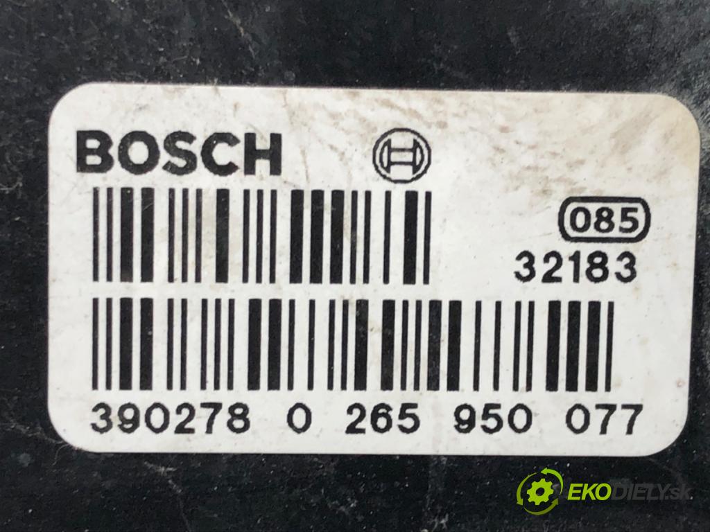 SMART FORTWO coupe (450) 2004 - 2007    0.7 (450.330) 37 kW [50 KM] benzyna 2004 - 2007  Pumpa ABS 0265950077 (Pumpy ABS)