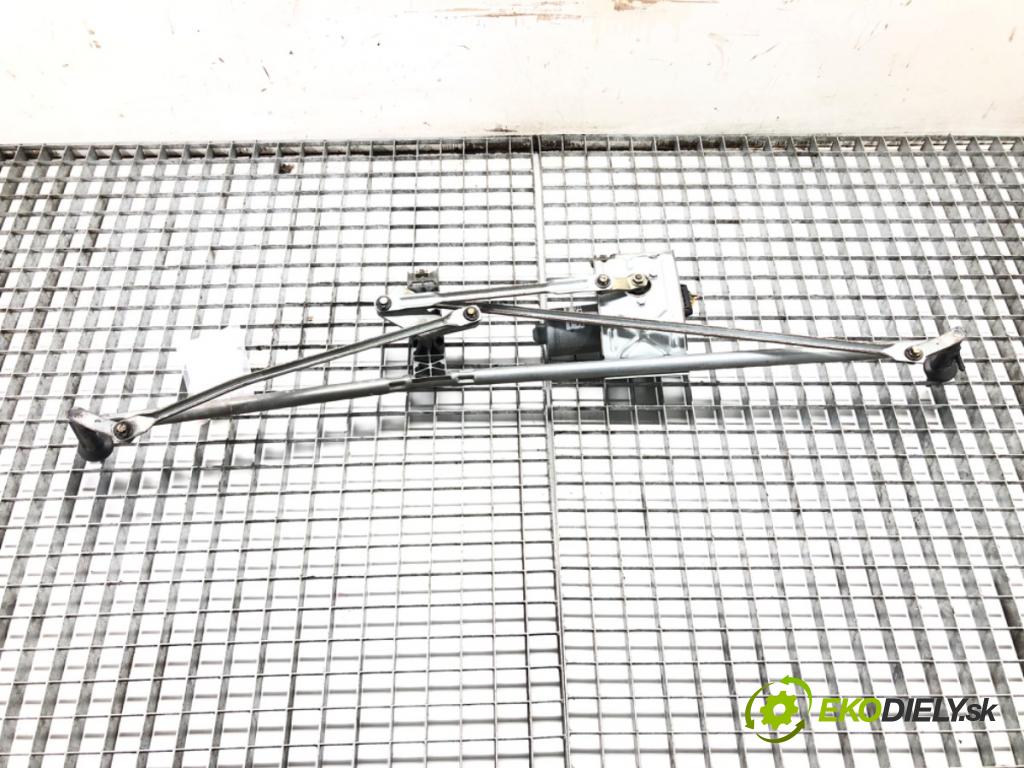 SMART FORTWO coupe (450) 2004 - 2007    0.7 (450.330) 37 kW [50 KM] benzyna 2004 - 2007  Mechanizmus stieračov predný 404389 (Motorčeky stieračov predné)