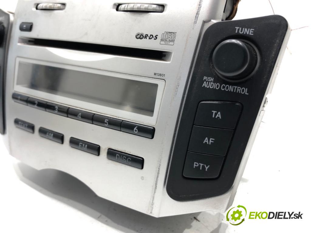 TOYOTA YARIS (_P9_) 2005 - 2014    1.0 VVT-i (KSP90_) 51 kW [69 KM] benzyna 2005 - 2011  RADIO 86120-0D200 (Audio zariadenia)