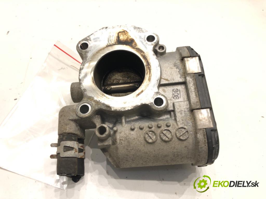 TOYOTA YARIS (_P9_) 2005 - 2014    1.0 VVT-i (KSP90_) 51 kW [69 KM] benzyna 2005 - 2011  Škrtiaca klapka 22030-0Q010-A (Škrtiace klapky)