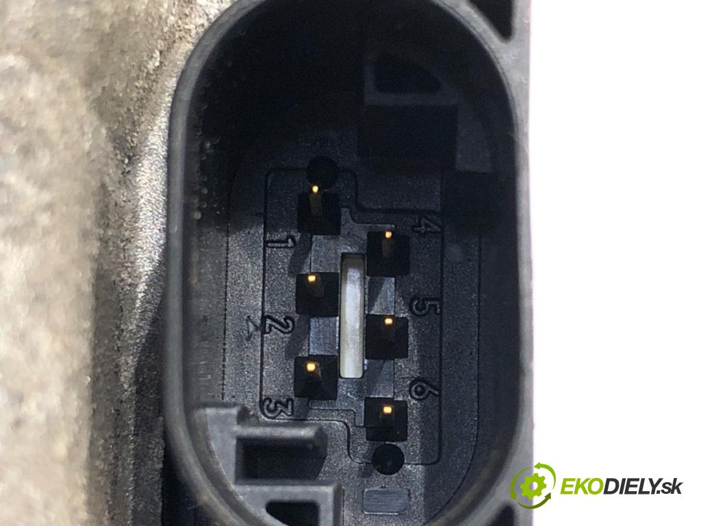 TOYOTA YARIS (_P9_) 2005 - 2014    1.0 VVT-i (KSP90_) 51 kW [69 KM] benzyna 2005 - 2011  Škrtiaca klapka 22030-0Q010-A (Škrtiace klapky)