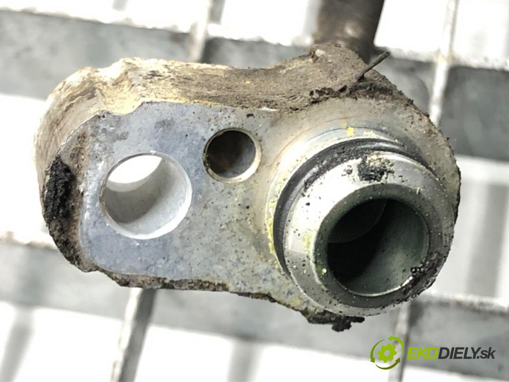 TOYOTA YARIS (_P9_) 2005 - 2014    1.0 VVT-i (KSP90_) 51 kW [69 KM] benzyna 2005 - 2011  rúrka klimatizácie  (Rúrky klimatizácie)