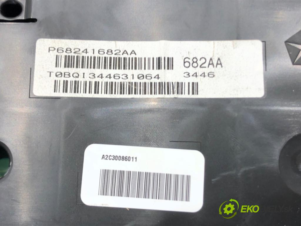 DODGE GRAND CARAVAN 2007 - 2022    3.6 211 kW [287 KM] benzyna 2010 - 2022  Prístrojovka P68241682AA (Prístrojové dosky, displeje)