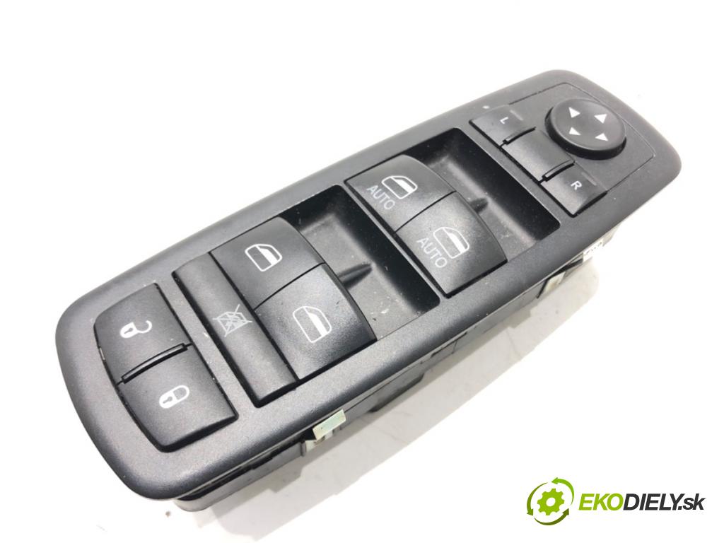 DODGE GRAND CARAVAN 2007 - 2022    3.6 211 kW [287 KM] benzyna 2010 - 2022  Prepínač okien 68298871AA (Prepínače, spínače, tlačidlá a ovládače kúrenia)